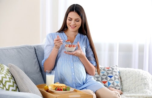 منابع غذایی ویتامین دی در دوران بارداری